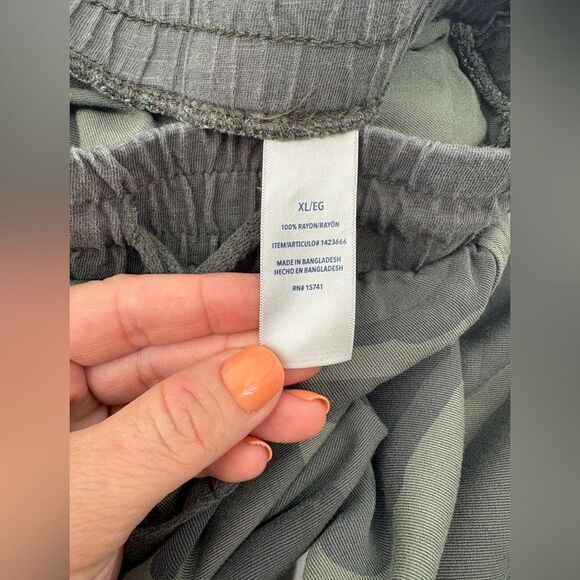 Splendid Ladies' Knit Jogger Casual Pants | XL - Picture 7 of 7